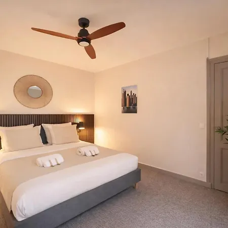 Family Flat - Montparnasse Apartment